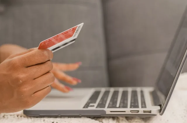 Digital work delivered for businesses in the E-commerce sector.